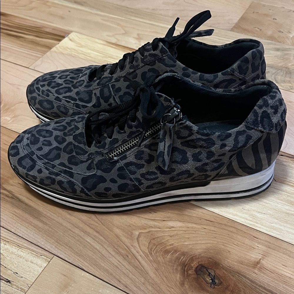Manfield Suede Leopard Print Sneakers - Picture 16 of 16
